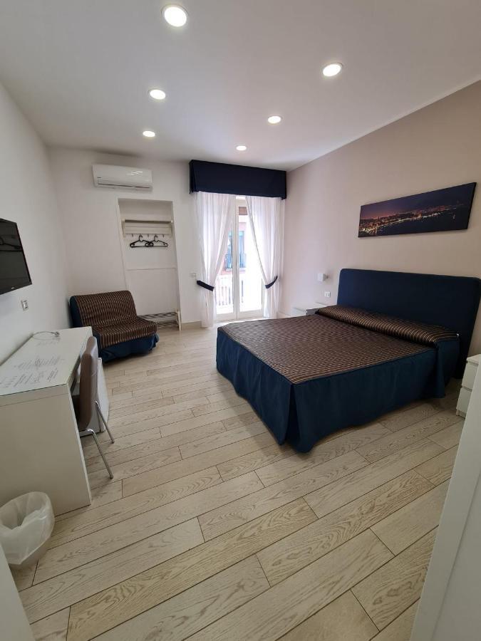 Municipio Sea Bed and Breakfast Νάπολη Εξωτερικό φωτογραφία